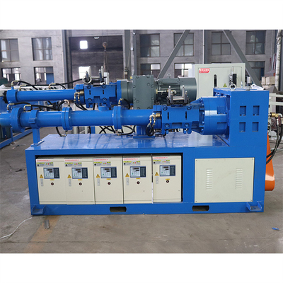 comprar Máquina de extrusão de borracha de comprimento de trabalho de 1000 mm durável com diâmetro de parafuso frontal de 300 mm online manufacture