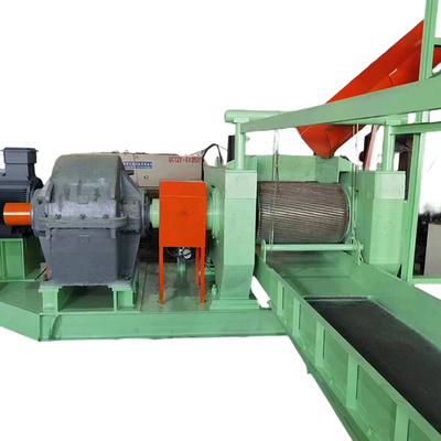 comprar Crusher de blocos de pneus de rolos duplos com circulação de água Processo de arrefecimento Blocos de pneus em partículas de borracha online manufacture