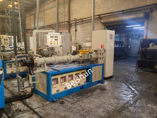 comprar Linha de Produção de Fita de Vedação EPDM com Faixa de Temperatura de 0-400℃ e Dureza do Parafuso de 900-950HV para Saída de 100kg/h online manufacture