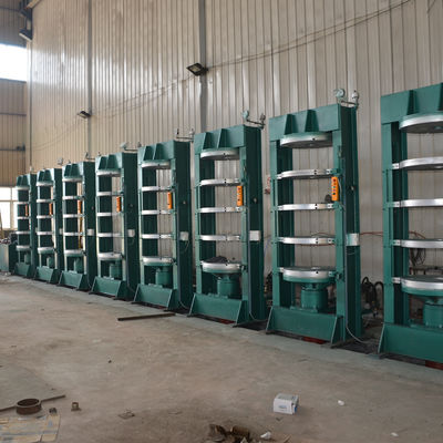 Bom preço Prensa de cura de pneus de motocicleta PLC vertical para máquina de moldagem de pneus on-line