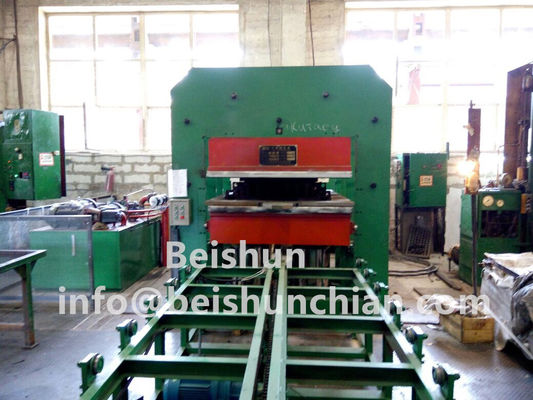 Bom preço Pressão de vulcanização de borracha de 1200T com controlo PLC para vulcanização de produtos de borracha on-line