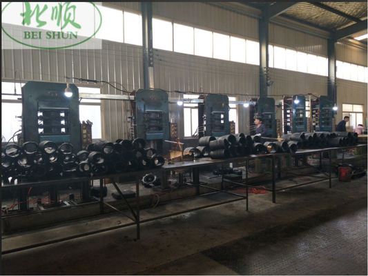 Bom preço Máquina de prensagem vulcanizadora de borracha para produção de pneus para veículos agrícolas on-line