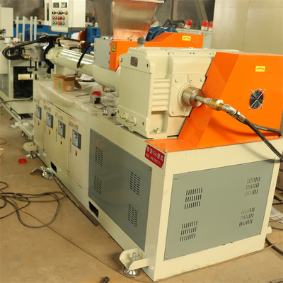 Máquina de extrusão de filamentos de impressora 3D de borracha composta com velocidade de rotação de parafuso 0-60r/min