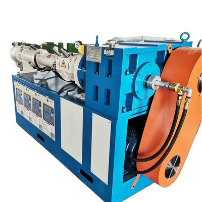 Bom preço Máquina de extrusão de borracha DC132 0-60r/min Velocidade do parafuso 300 mm Diâmetro do parafuso frontal on-line