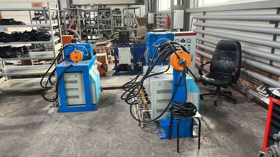 Bom preço Extrusora de borracha de alimentação a frio com parafuso de pequeno porte φ30mm para processamento de borracha de precisão on-line